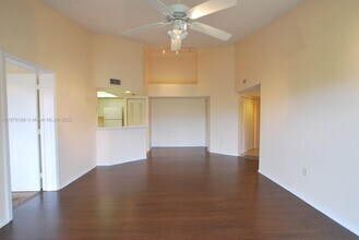 4175 N Haverhill Rd in West Palm Beach, FL - Building Photo - Building Photo