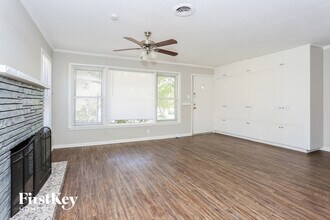 1624 Oakland Blvd in Fort Worth, TX - Building Photo - Building Photo