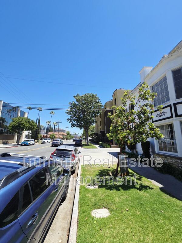 410 E Harvard St in Glendale, CA - Building Photo - Building Photo