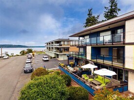 516 S 222nd St in Des Moines, WA - Building Photo