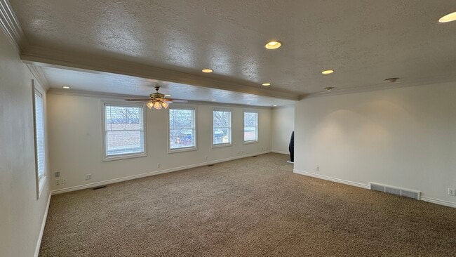 737 N 500 E in Bountiful, UT - Building Photo - Building Photo