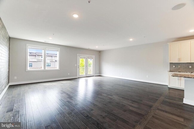 44750 Tiverton Sq in Ashburn, VA - Building Photo - Building Photo