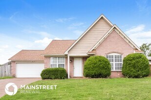 4141 Shadow Ridge Dr in Horn Lake, MS - Building Photo