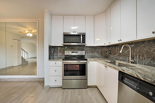 property at 253 Woodland Rd