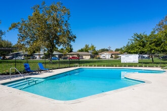 Ironwood in Livermore, CA - Building Photo - Building Photo