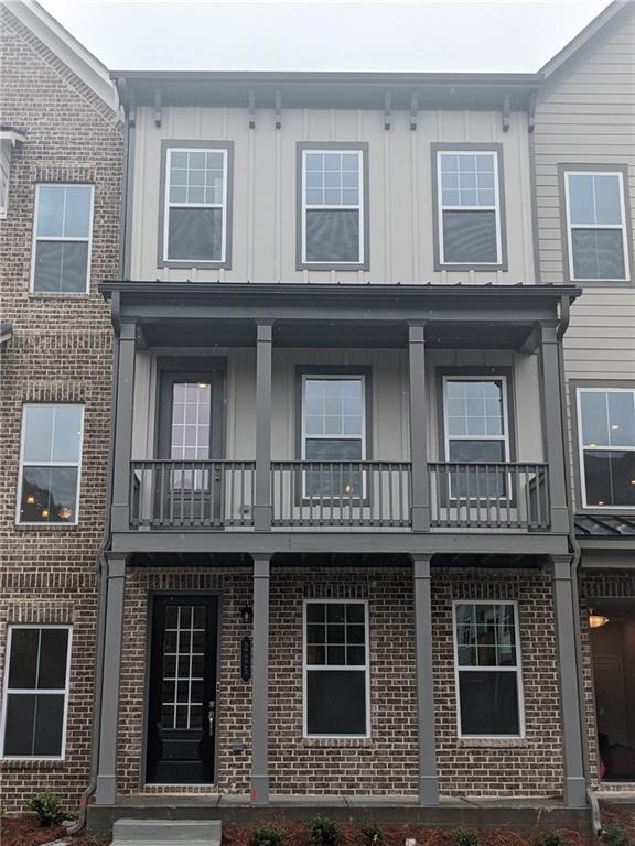 property at 225 Spike Trl SE