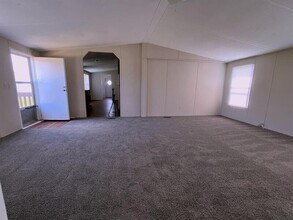 217 E Tower Ln in Rocky Mount, NC - Building Photo - Building Photo