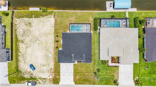 property at 2510 SW 17th Ave