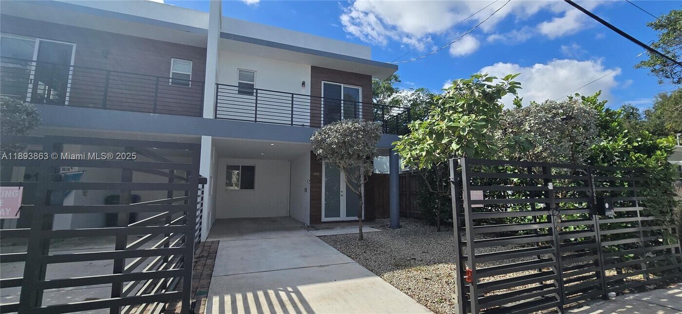 3620 Thomas Ave in Miami, FL - Building Photo