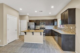 7922 Blue Lake Peak St in Las Vegas, NV - Building Photo - Building Photo