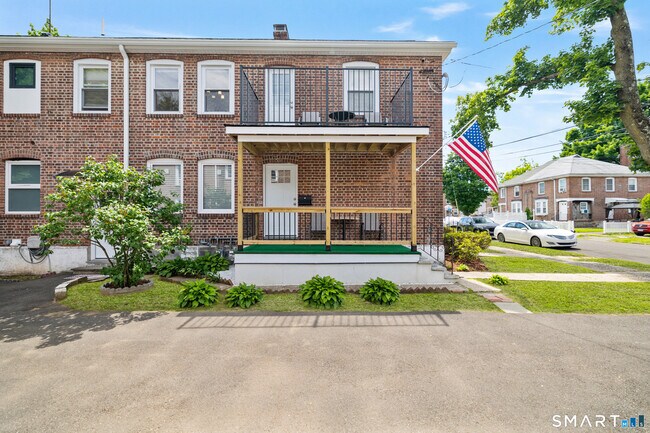 property at 22-26-26 Carver St