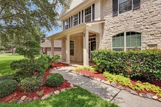 2416 Spoonbill Dr in League City, TX - Building Photo - Building Photo