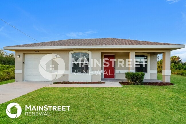 property at 3203 34th St SW