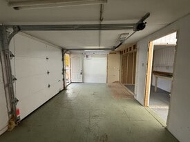 320 Main St in Shediac, NB - Building Photo