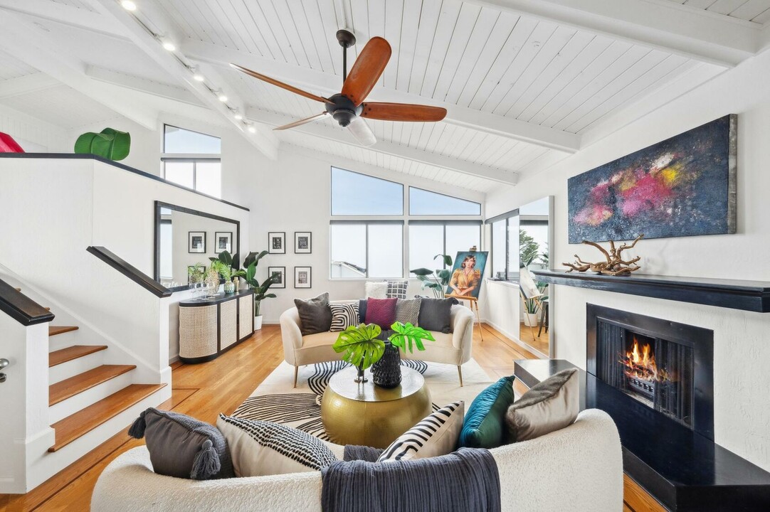 76 Villanova Dr in Oakland, CA - Building Photo