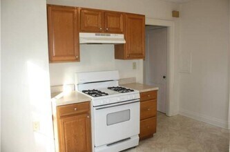 2846 East Ave in Columbus, OH - Building Photo - Building Photo