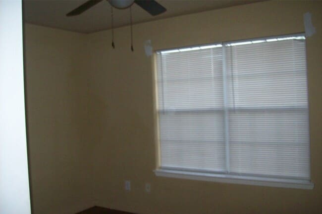 property at 15007 Kingsbridge Way