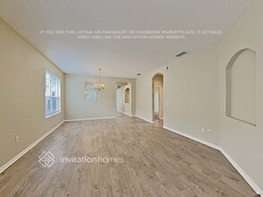 10340 Avelar Ridge Dr in Riverview, FL - Building Photo - Building Photo