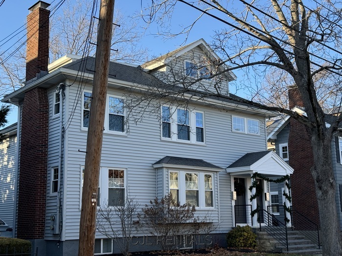 34 Dalton Rd in Belmont, MA - Building Photo