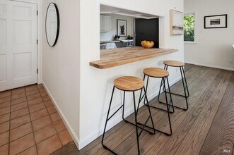 19 Savannah Ave in San Anselmo, CA - Building Photo - Building Photo