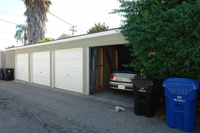 4481-4483 Hazeltine Ave in Sherman Oaks, CA - Building Photo - Building Photo