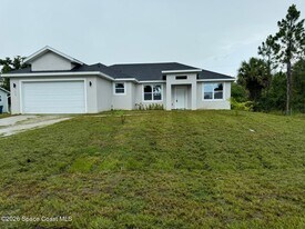 1091 Wing Rd SW in Palm Bay, FL - Building Photo