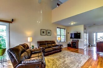 92 Odonnell Ave in Shrewsbury, MA - Building Photo - Building Photo