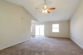 22730 Millgate Dr in Spring, TX - Building Photo - Building Photo