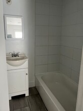 877 S 14th St in Newark, NJ - Building Photo - Building Photo