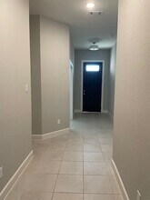 5831 Turquoise Hl Ln in Richmond, TX - Foto de edificio - Building Photo