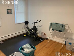 26 Thorndike St, Unit 3 in Somerville, MA - Building Photo - Building Photo