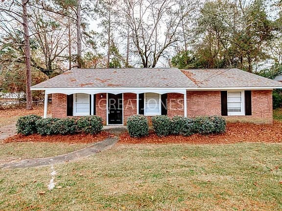 property at 5760 Valleybrook Rd