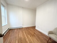 62 Hammond St, Unit 3 in Boston, MA - Building Photo - Building Photo