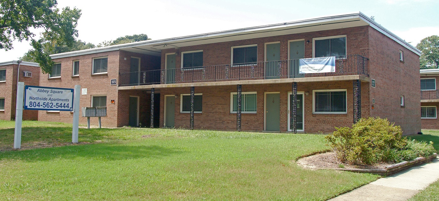 Abbey Square in Richmond, VA - Building Photo