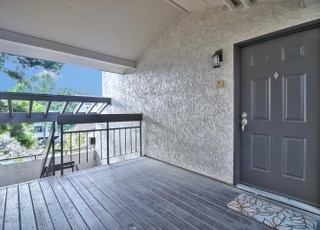 880 E Fremont Ave, Unit 110 in Sunnyvale, CA - Foto de edificio - Building Photo