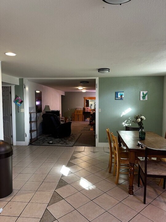 2015 W Beall St in Bozeman, MT - Building Photo
