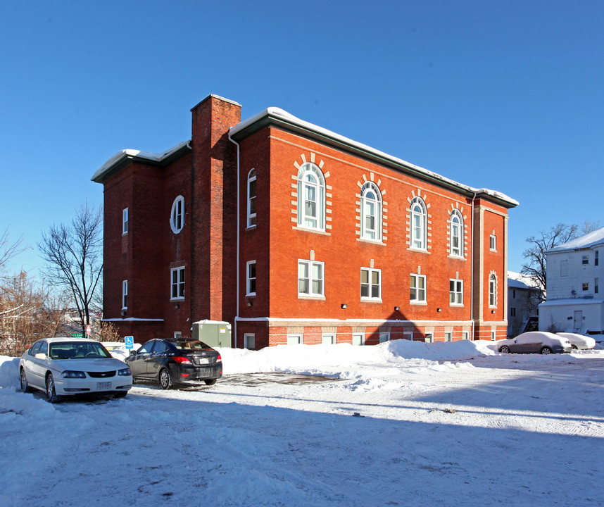 32 Providence St in Worcester, MA - Building Photo