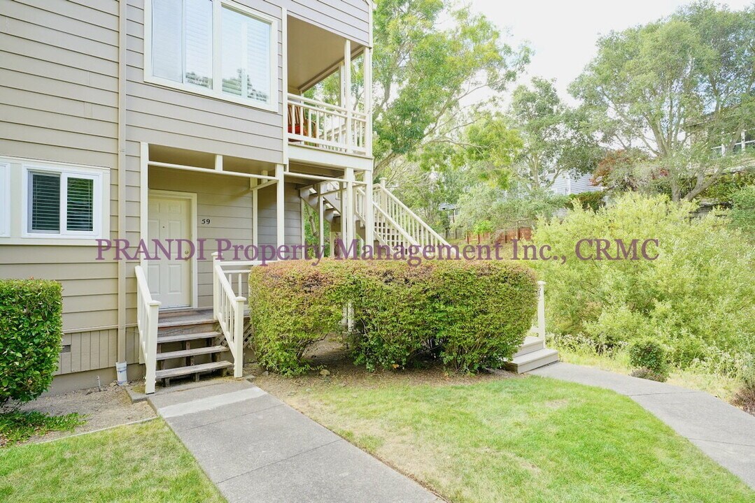 59 Parkview Cir in Corte Madera, CA - Building Photo