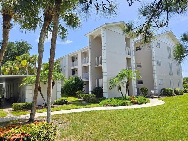 property at 437 Cerromar Ln