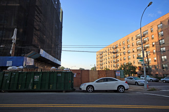 380 Kings Hwy in Brooklyn, NY - Building Photo - Building Photo