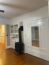 927 35th St in Sacramento, CA - Building Photo - Building Photo