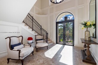 16433 NE 31st Ave in Miami, FL - Building Photo - Building Photo