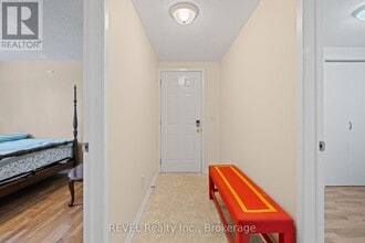 101 Wellandvale Dr in Welland, ON - Building Photo - Building Photo