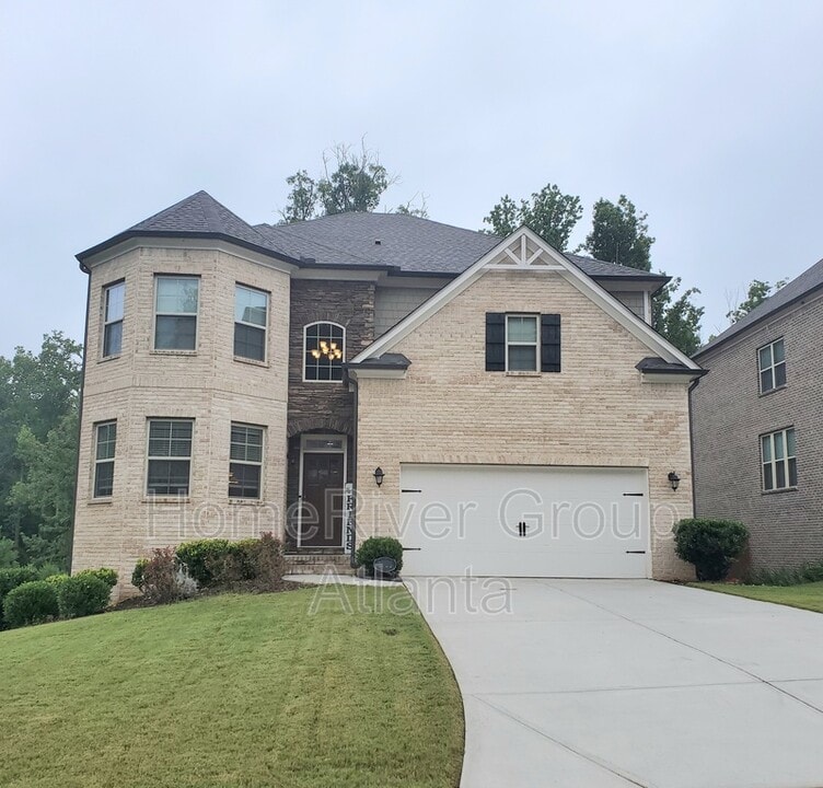 1920 Secretariat Gait Way in Suwanee, GA - Building Photo