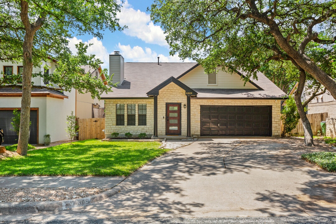 8309 Priest River Dr in Round Rock, TX - Building Photo
