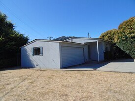 281 Donna Way in San Luis Obispo, CA - Building Photo
