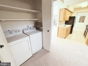 7716 Hanover Pkwy in Greenbelt, MD - Building Photo - Building Photo