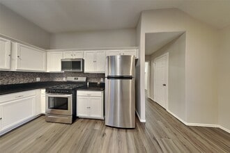 5409 Balmorhea Dr in Pearland, TX - Building Photo - Building Photo