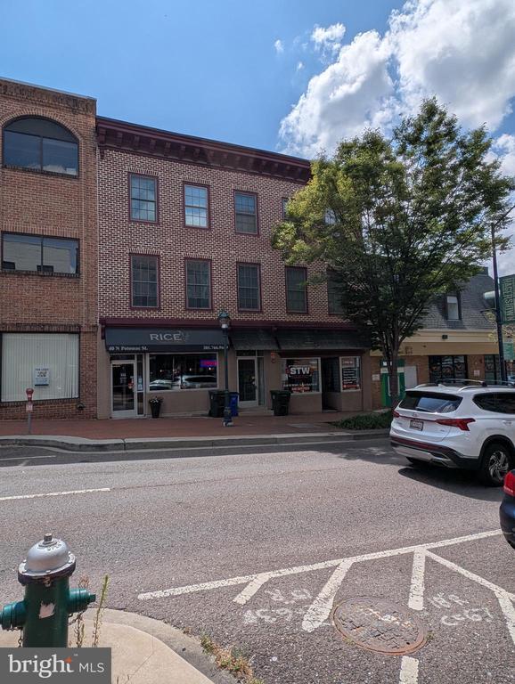 property at 38 N Potomac St