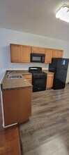 2415 N Douglas St in Philadelphia, PA - Building Photo - Building Photo